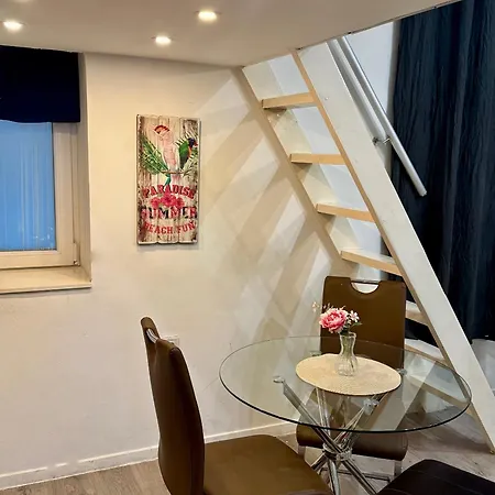 Roland Downtown - Almassy Apartamento